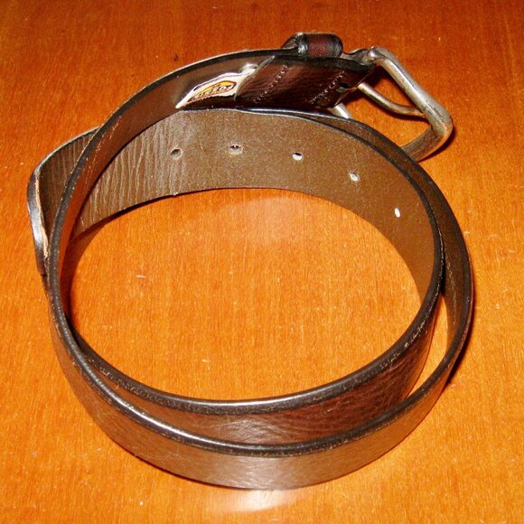 Fossil Men's Brown Belt Genuine Leather Belt Size 36 Authentic Fossil - Picture 7 of 8